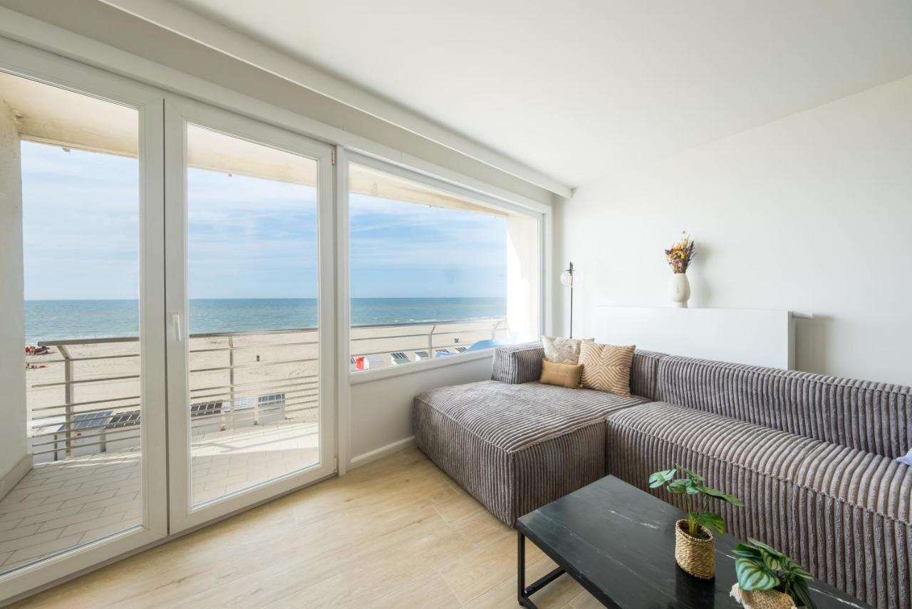 Apartment 2 Bedrooms With Magnificent Seaview And Free Parking 奥斯滕德 外观 照片